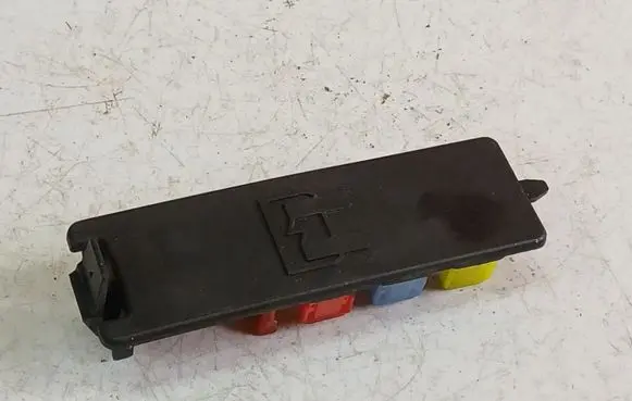 Peugeot 407 Fuse box set 9637466280