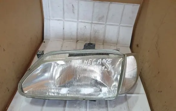 Renault Scenic I Headlight/headlamp 7701672734 7700831462