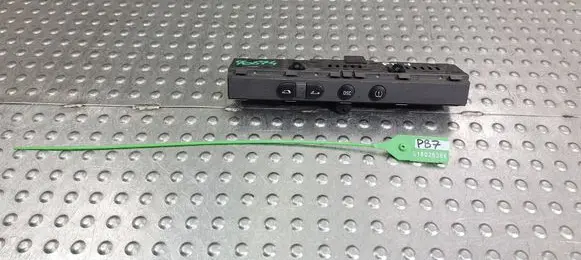 Other switches/knobs/shifts