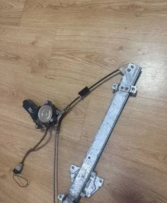 Mitsubishi Galant Front door window regulator with motor 0621005570 MB926818