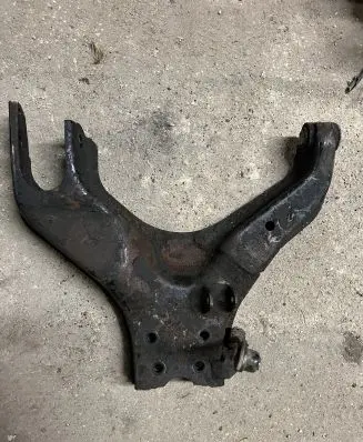 Opel Frontera B Front lower control arm/wishbone