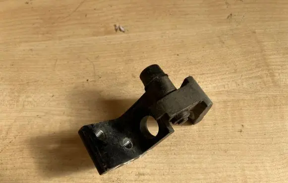 Seat Leon (1P) Rear door upper hinge 5P0833402D