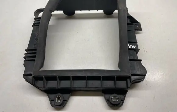 Mercedes-Benz GLS X166 Radiator cooling fan shroud A1665052230 1665052230