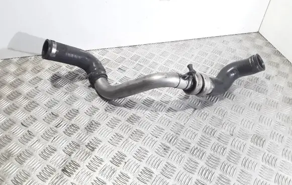 Renault Megane II Intercooler hose/pipe 8200185556B 8200185556A 7087301003