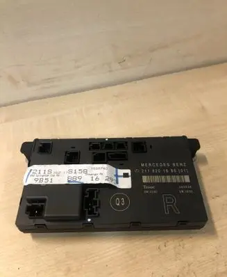 Mercedes-Benz E W211 Door control unit/module 2118201685