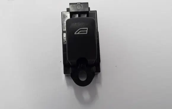 Volvo S60 Electric window control switch 31394850