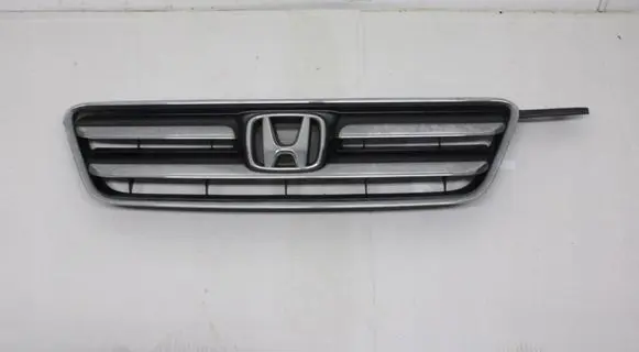 Honda CR-V Front grill 71121SCAA010M1