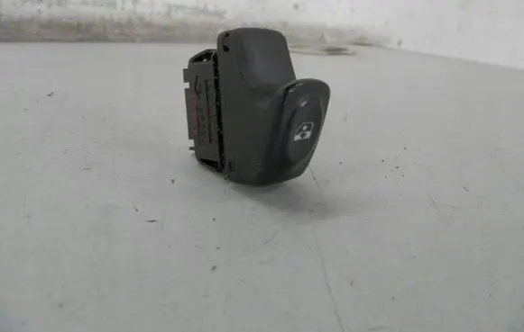 Renault Clio II Electric window control switch 