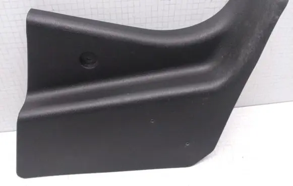 Audi A3 S3 8L Other sill/pillar trim element 8L1867458B