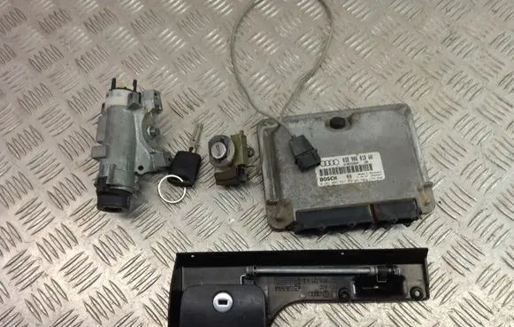 Audi A3 S3 8L Engine ECU kit and lock set 038906018AH