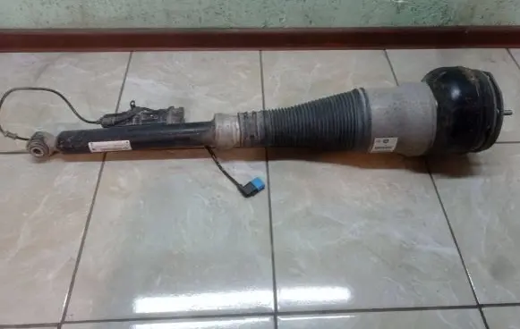 Mercedes-Benz S W222 Rear shock absorber/damper A2223200413 142580606279
