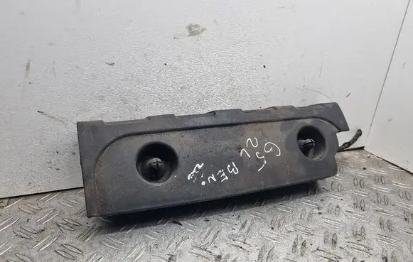 Volkswagen PASSAT B6 Intake resonator 06F129208B