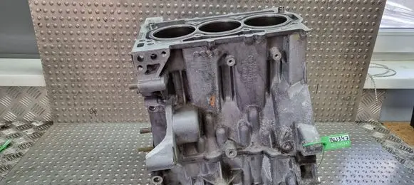 Volkswagen Polo V 6R Engine block S27705347 03D103019S CGP
