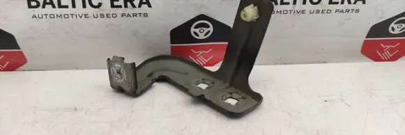 BMW 4 F36 Gran coupe Fender mounting bracket 7255821