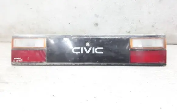 Honda Civic Tailgate trim