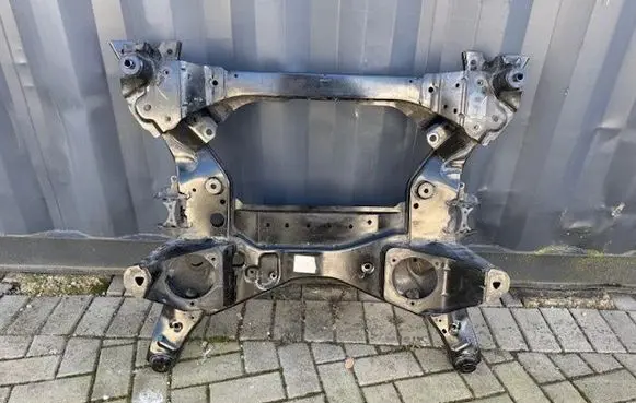 BMW X3 G01 Front subframe 6893212
