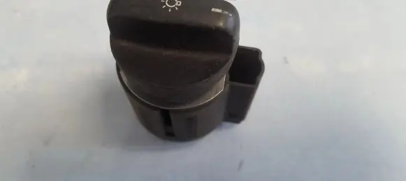 BMW 7 E38 Light switch 61318363683 61.318363683