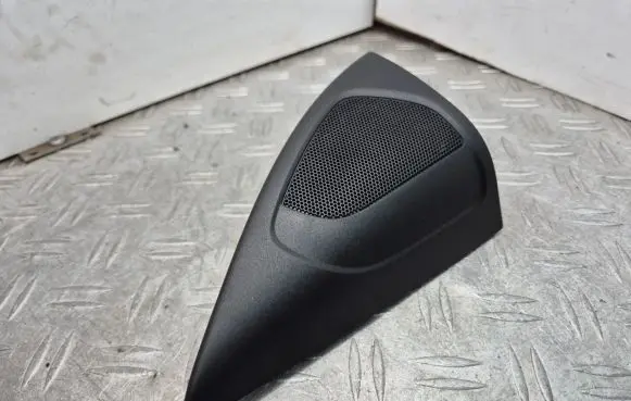 Volvo V60 Front door high frequency speaker 8648748 30781067 1286372