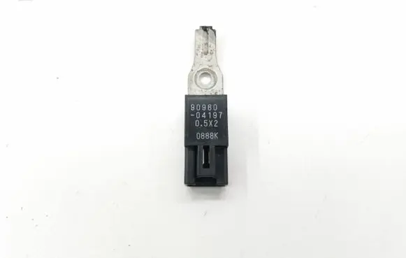 Toyota RAV 4 (XA30) Sensor 9098004197