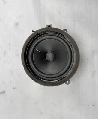 Volvo XC90 Rear door speaker 31489120