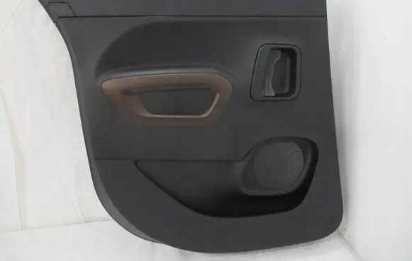 Peugeot Rifter Front door card panel trim