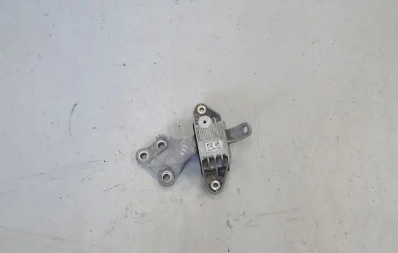 Opel Astra J Engine mounting bracket A14NET