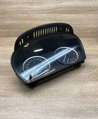 BMW 5 E60 E61 Speedometer (instrument cluster) 6945633