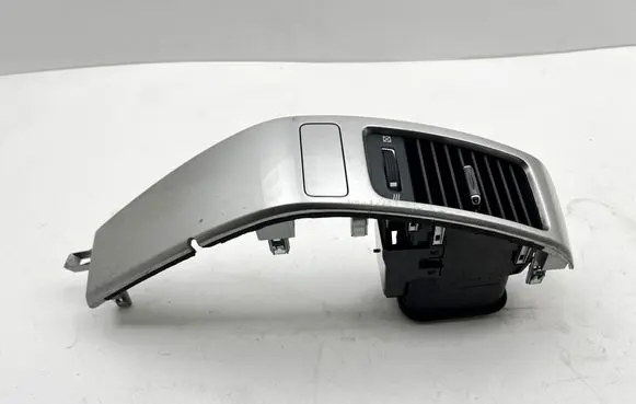Toyota Land Cruiser (J120) Dash center air vent grill 6554740010 6556430040