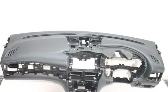 Infiniti Q30 Dashboard