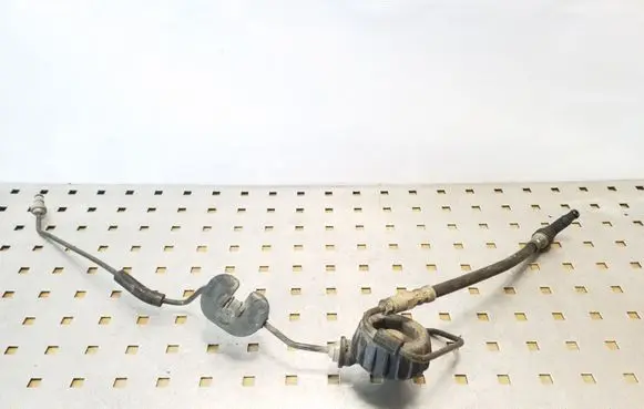 Volvo XC70 Clutch pipe/line FM277001