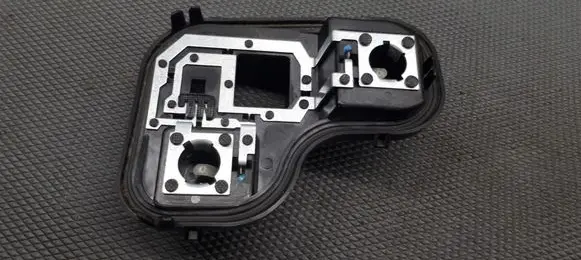 Volkswagen Touareg II Tail light bulb cover holder