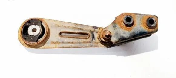 Nissan X-Trail T31 Engine mount bracket