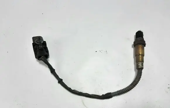 Volvo XC70 Lambda probe sensor 30751138 1928404687