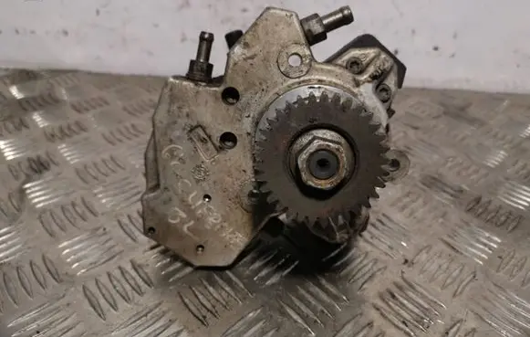 Jeep Grand Cherokee (WK) Fuel injection high pressure pump