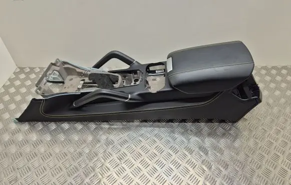 Porsche Cayenne (92A) Center console 45800001