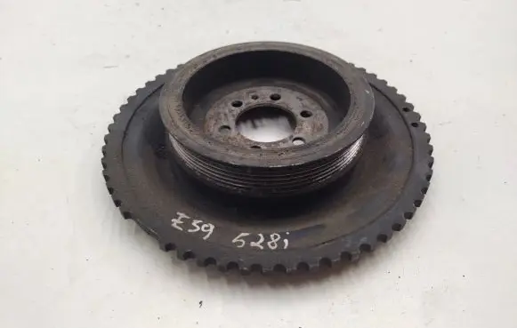 BMW 5 E39 Crankshaft pulley