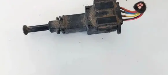 Clutch pedal sensor