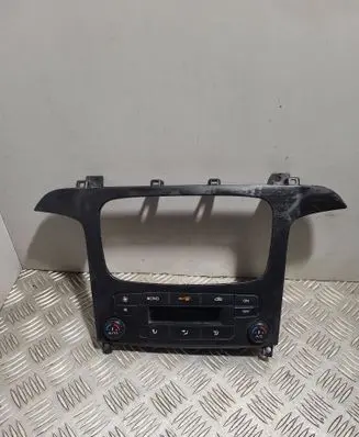 Ford Galaxy Climate control unit 7S7T18C612AF W8GC74702