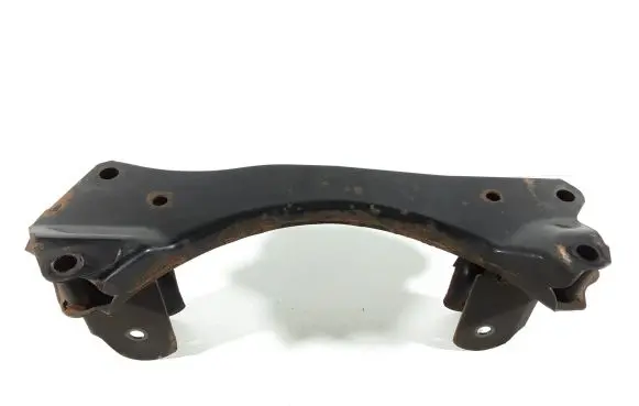 Mazda CX-3 Rear differential/diff mount bracket 