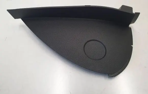Dashboard side end trim