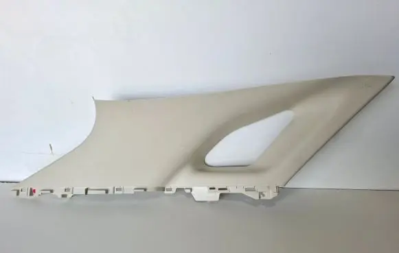 (D)pillar trim (top)