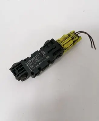 Volkswagen Touran I Airbag deployment crash/impact sensor 8E0959651A