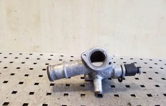 Thermostat/thermostat housing