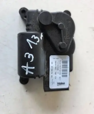 Audi A3 S3 8V A/C air flow flap actuator/motor 6Q0907511D