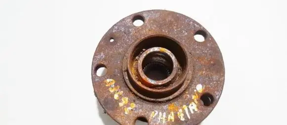 Volkswagen Phaeton Rear wheel hub