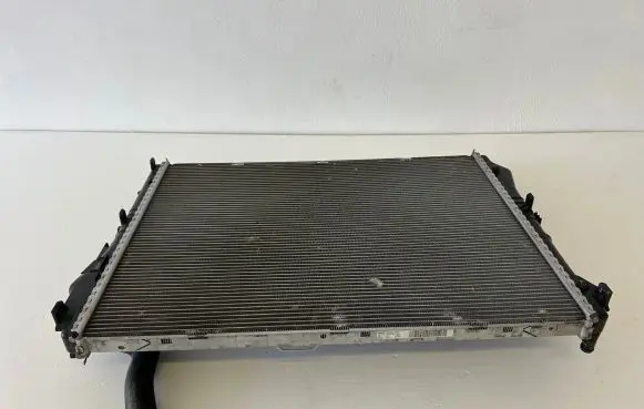 Mercedes-Benz GLC C253 Coolant radiator A0995008800 HK001001