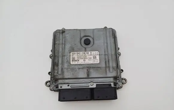Mercedes-Benz R W251 Engine control unit/module A6421506891 0281013386