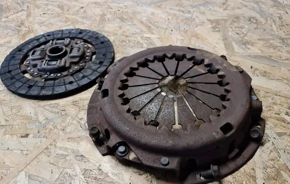 Lexus IS 200-300 Clutch set kit