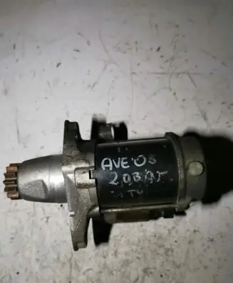 Toyota Avensis T250 Starter motor 281000H060
