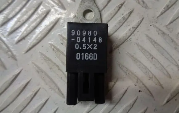Toyota Yaris Other control units/modules 9098004148